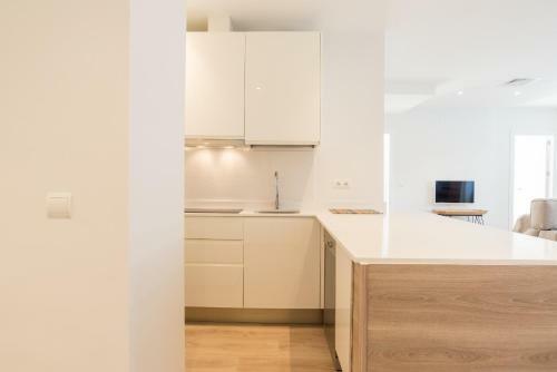 Urbe10 Atarazanas 2 Bedrooms Apartment