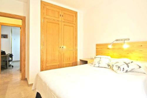 Apartment With 2 Bedrooms In Malaga With Wifi