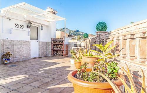 Awesome Home In M�laga W/ Wifi And 2 Bedrooms