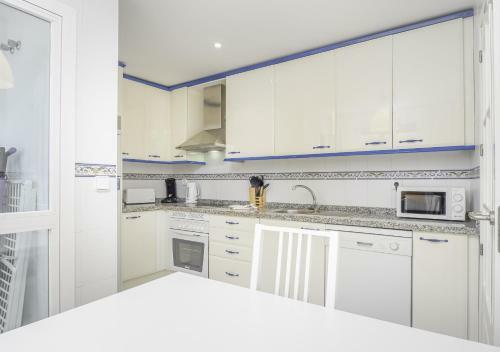 Apartamento 2307-amazing 2bedrooms Sea View Pool View
