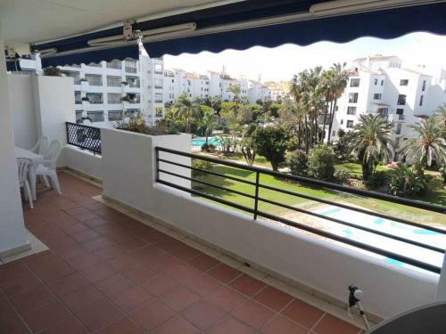 Apartamento Puerto Ban�s Marbella