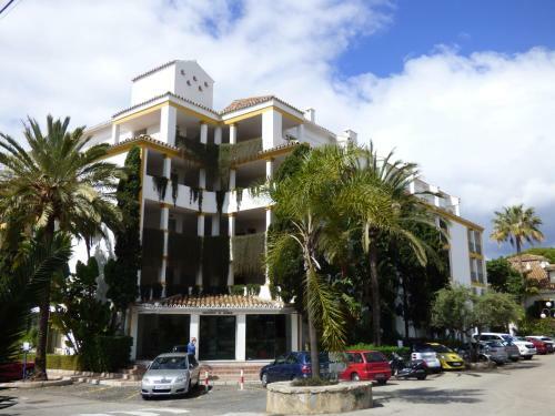 Apartamento Jardines de Artola Penthouse - Eaw Homes