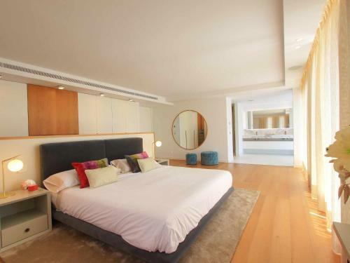 2244 New Modern Luxury Villa In Puerto Banus