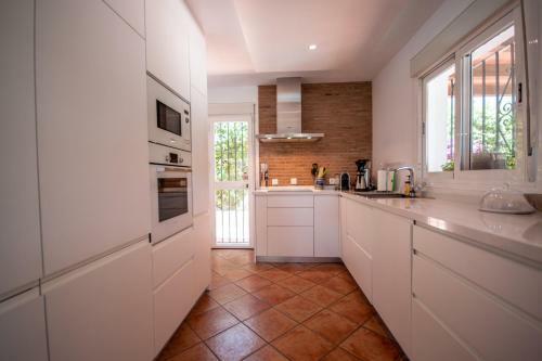 Charming Villa In Costabella At The Beach