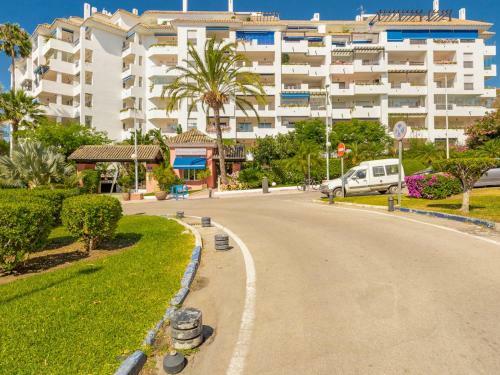 Apartamento de 2 Dormitorios En Medina Garden