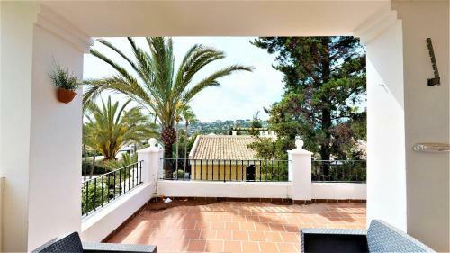 Aloha Gardens - Beautiful Apartment
