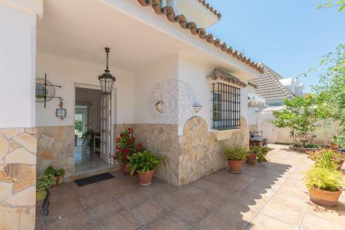 Marbella Center Villa By Dahlia Group