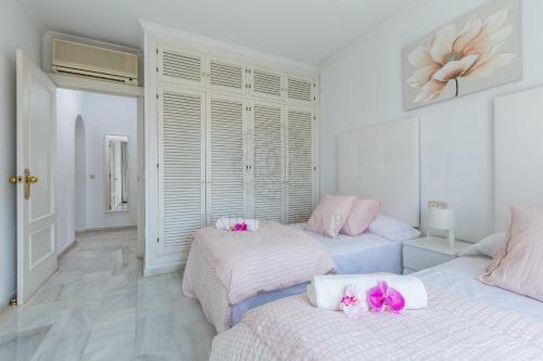 Marbella Center Villa By Dahlia Group