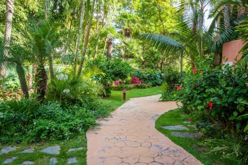 Cozy Holiday Apartment In 1 Line Beach Complex With Swimming Pool