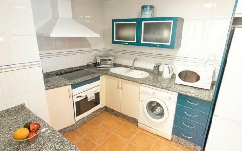 Suitur Apartamento Terrazas La Marina Con Piscina
