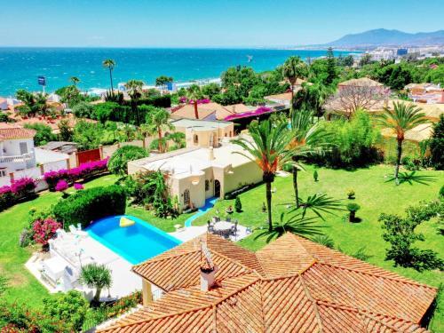 1168 Event Beach Villa 20 Person