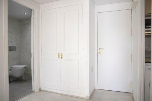 Apartment In Central Marbella 300m To The Beach!