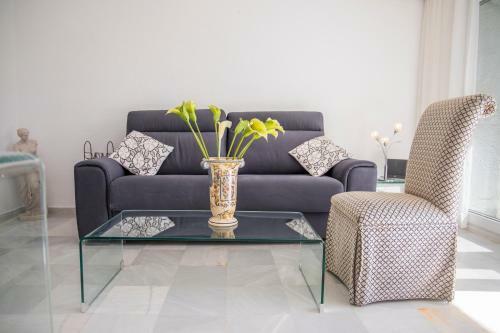 Apartment In Central Marbella 300m To The Beach!