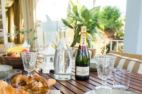 Villa Mare, Puerto Banus - R9965