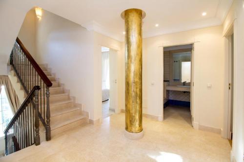 Villa Mare, Puerto Banus - R9965