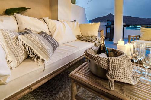 Retreat In The Exotic Se�or�o de Aloha