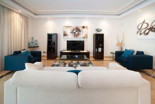 Apartamento 3 Habitaciones En Embrujo de Ban�s