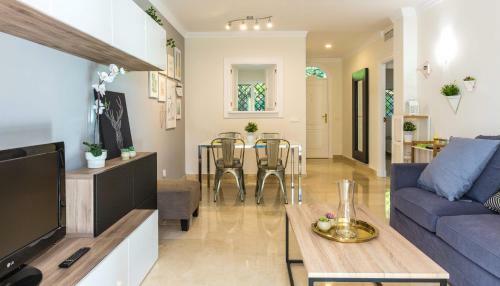 Apartamento Aloha Gardens, Marbella - R9952