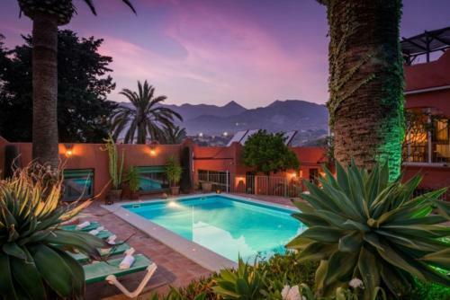 Luxury Large Villa In Marbella By Rafleys