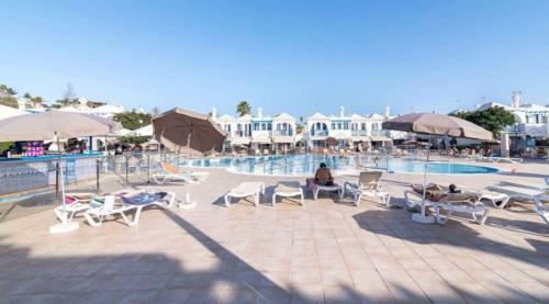 Apartamento Playmar Tropical