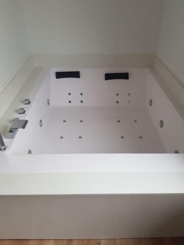 Apartamento P�rpados, Casa Con Jacuzzi Para Dos