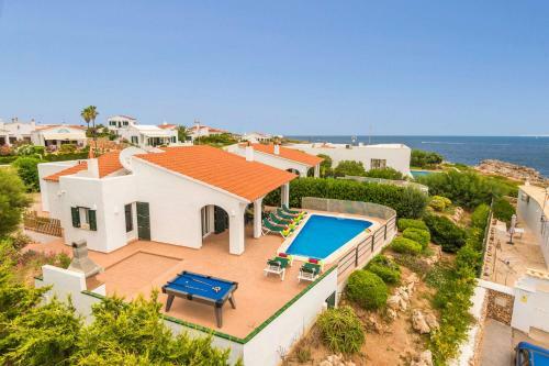 Blanc Arenal Villa, Arenal Den Castell