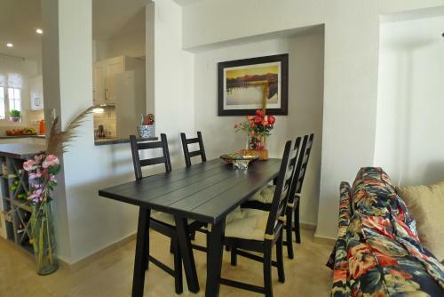 Apartamentos R1320 - Las Fuentes
