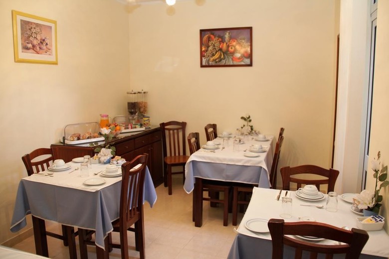 Hostal Residencial Fonseca Cardoso