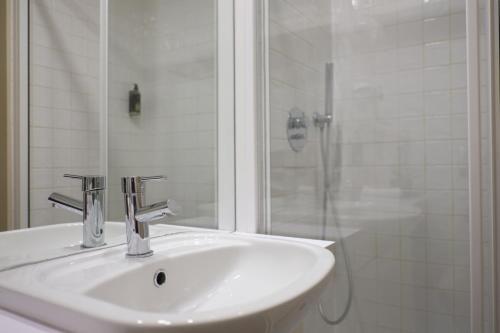 Oporto Tourist Apartments - Sao Domingos