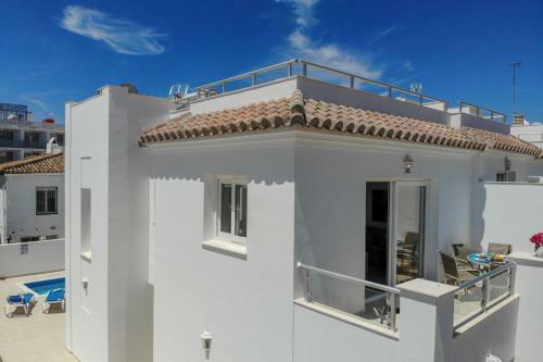 Nerja Paradise Rentals - Villa Jade