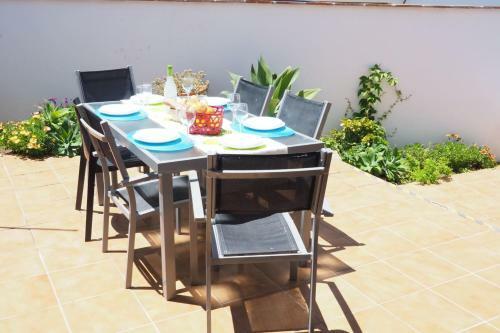 Nerja Paradise Rentals - Villa Buganvilla