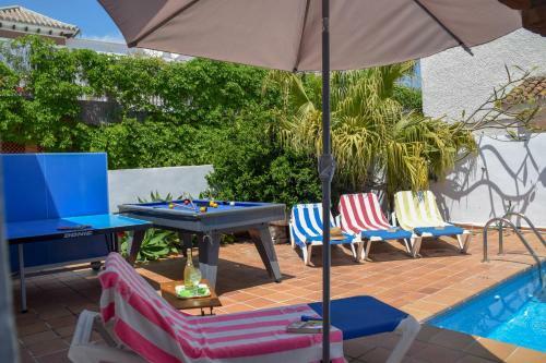Nerja Paradise Rentals - Villa Las Dalias