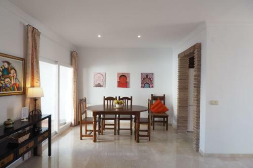 Nerja Paradise Rentals - Villa Las Dalias