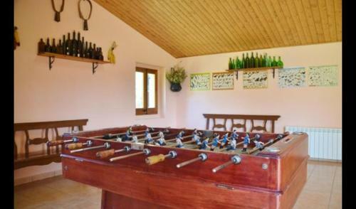 Santa Creu Dels Juglars Villa Sleeps 4 With Pool