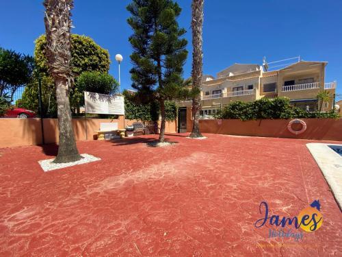 La Cinuelica R2, Ground Floor Apartment With Comm Pool L167