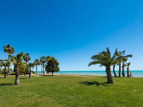 Apartment Cala Blanca II