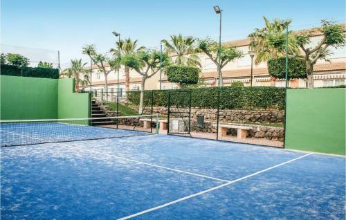 Two-bedroom Holiday Home In Oropesa Del Mar