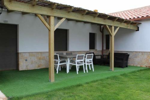 Casas Rurales Laguna La Tinaja