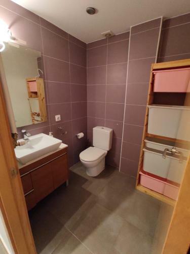 Stunning 4-bed Apartment In Palamos