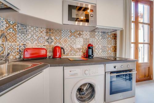 Vintage Palma Palace Apartments Ti