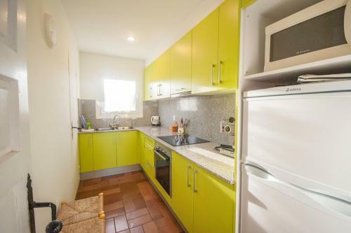 Pals Apartment Sleeps 4 With Wifi