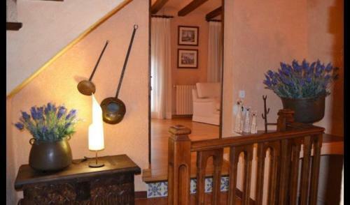 Pals Villa Sleeps 5 With Air Con