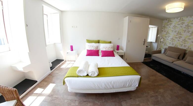 Ribeira Cinema Apartments
