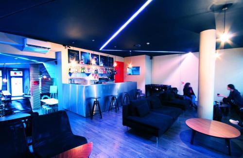 Pilot Design Hostel & Bar