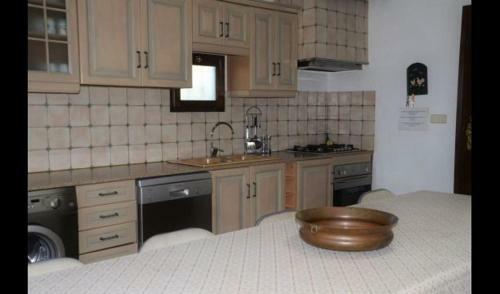 El Perello Villa Sleeps 12 With Pool