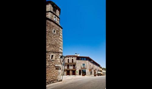 Perafita Villa Sleeps 32 With Pool And Air Con