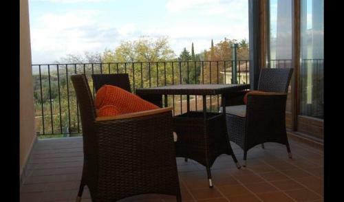 Perafita Villa Sleeps 7 With Pool And Air Con