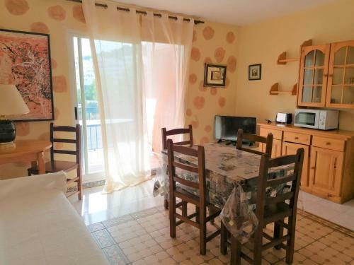 Apartamento Font Sol Holidays Lek
