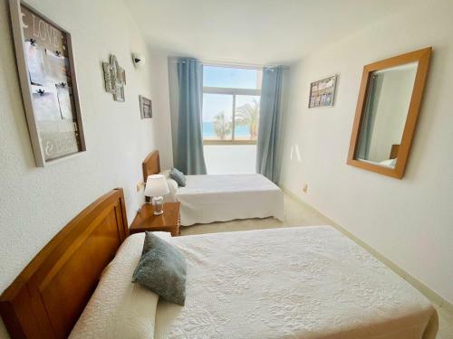 Apartamento Mediterraneo A 1a Linea de Playa