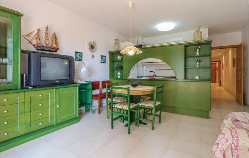 Two-bedroom Apartment In Pineda de Mar
